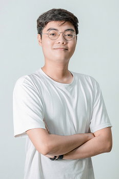 Thầy Đinh Hoàng Long